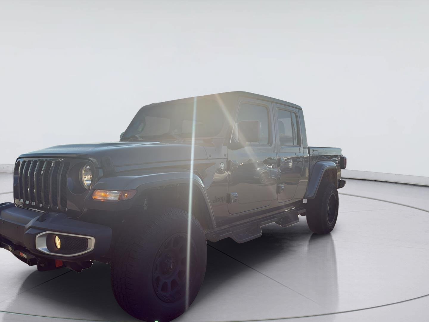 Used 2021 Jeep Gladiator Sport AWD/4WD image 1