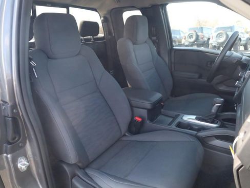 New 2026 Nissan Frontier S image 19