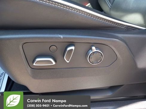 Used 2024 GMC Sierra 2500 AT4X image 12