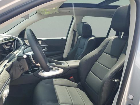Certified 2026 Mercedes-Benz GLS 450 4MATIC image 25