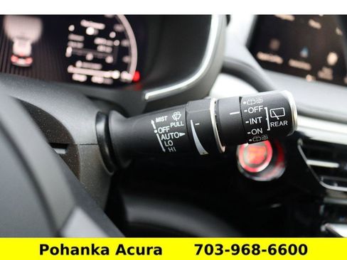 Used 2023 Acura MDX SH-AWD w/ Technology Package image 11