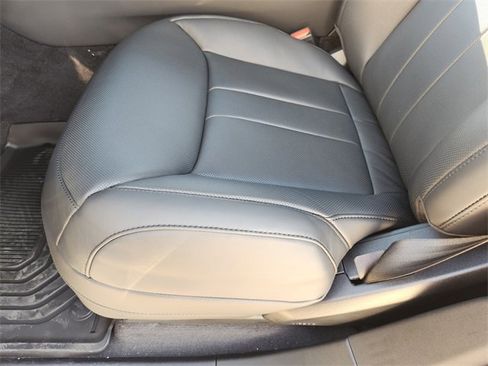 New 2026 Land Rover Range Rover Sport Dynamic SE image 17