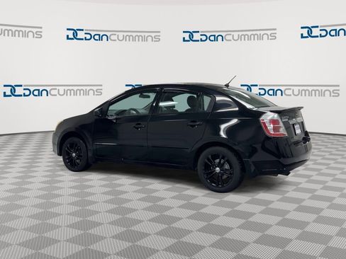 Used 2012 Nissan Sentra 2.0 image 6