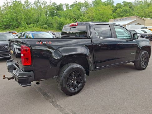 Used 2020 Chevrolet Colorado LT w/ LT Convenience Package AWD/4WD image 11