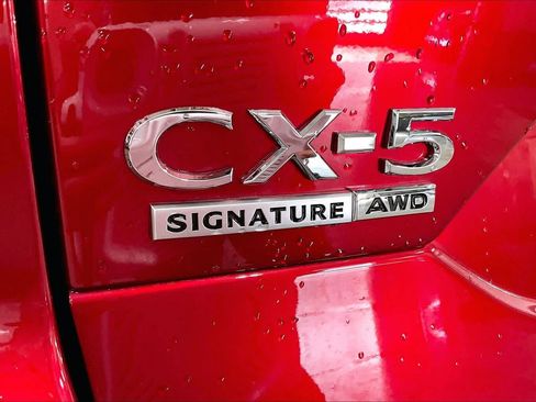 Used 2025 MAZDA CX-5 Signature AWD/4WD image 10