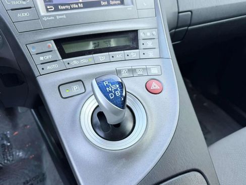 Used 2012 Toyota Prius Three image 21