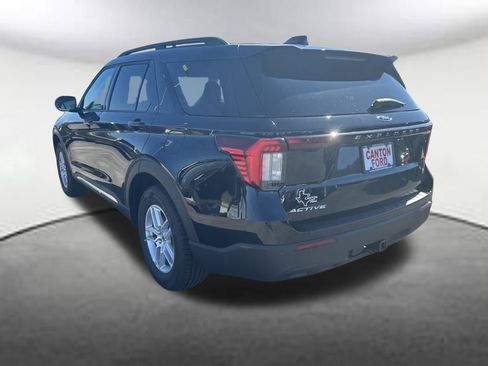 New 2025 Ford Explorer Active image 3