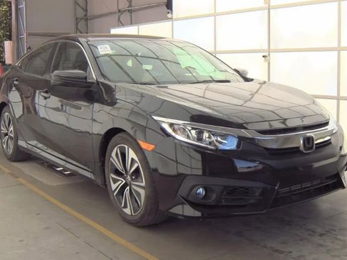 Used 2017 Honda Civic EX-L image 2