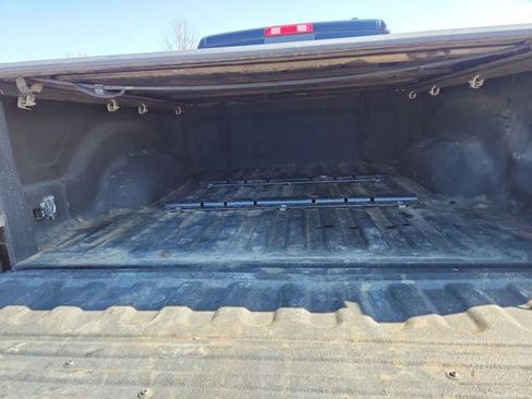 Used 2012 RAM 2500 Big Horn image 24