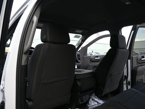 New 2026 Chevrolet Silverado 2500 Custom w/ Custom Value Package AWD/4WD image 29