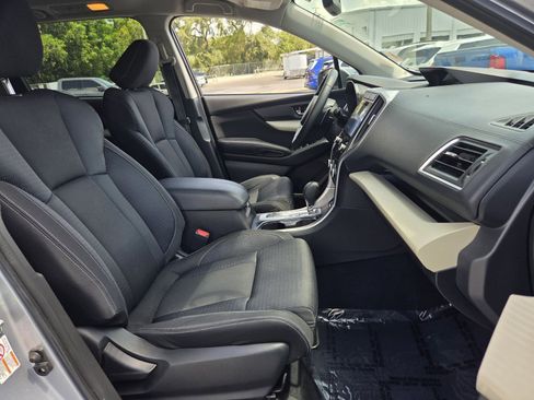 Used 2019 Subaru Ascent Premium w/ Popular Package #2 AWD/4WD image 17