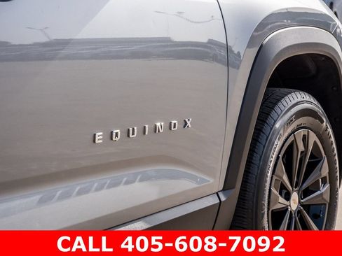 Used 2026 Chevrolet Equinox LT FWD image 10