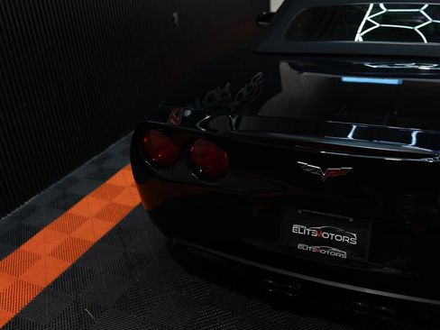 Used 2007 Chevrolet Corvette Convertible w/ Preferred Equipment Group RWD image 20