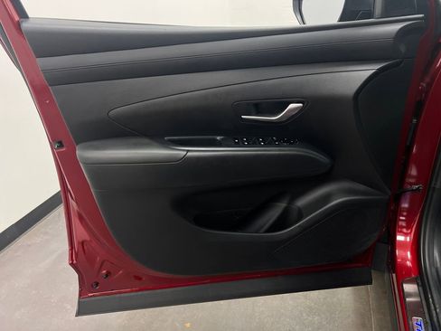 Used 2025 Hyundai Tucson SEL FWD image 11