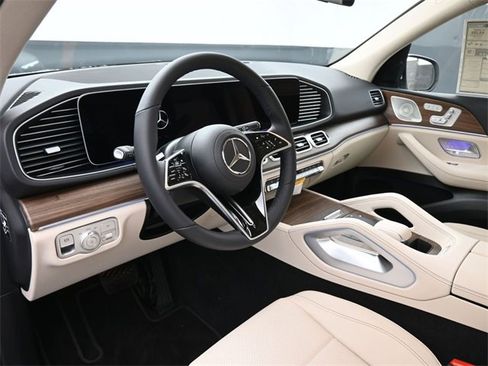 New 2026 Mercedes-Benz GLE 450 4MATIC image 12