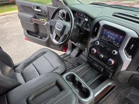 Used 2020 GMC Sierra 1500 SLT w/ SLT Premium Plus Package RWD image 21