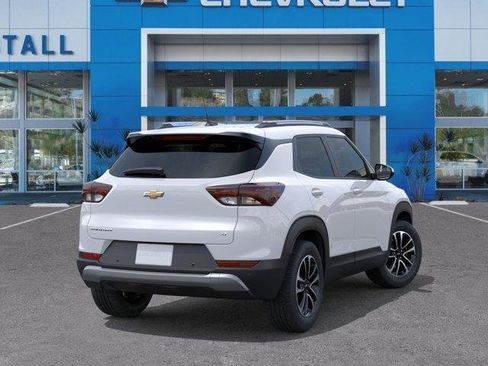 Used 2026 Chevrolet TrailBlazer LT w/ Driver Confidence Package FWD image 4