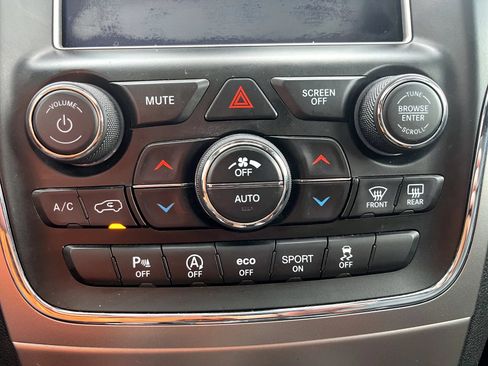 Used 2018 Jeep Grand Cherokee Limited AWD/4WD image 26