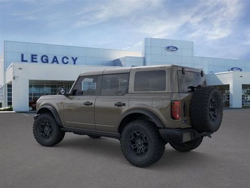 New 2026 Ford Bronco Badlands AWD/4WD image 4