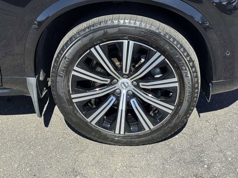 Used 2023 Volvo XC90 B6 Plus w/ Protection Package Premier image 6
