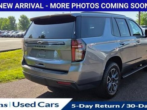 Used 2021 Chevrolet Tahoe Z71 w/ Z71 Off-Road Package AWD/4WD image 11