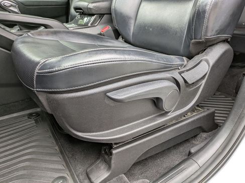 Used 2020 Kia Telluride LX AWD/4WD image 13