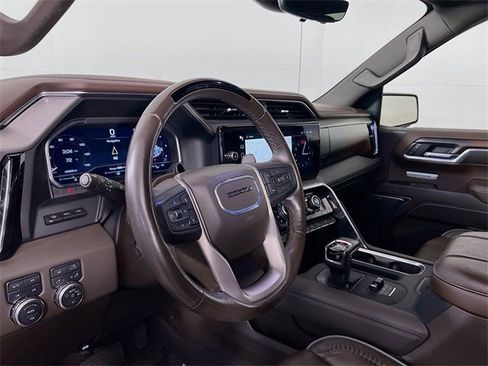 Used 2024 GMC Sierra 1500 Denali image 10
