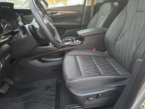 Used 2023 Buick Envision Avenir image 16