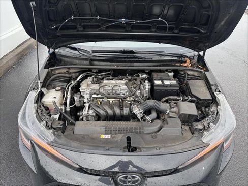 Certified 2022 Toyota Corolla LE w/ LE Premium Package image 11