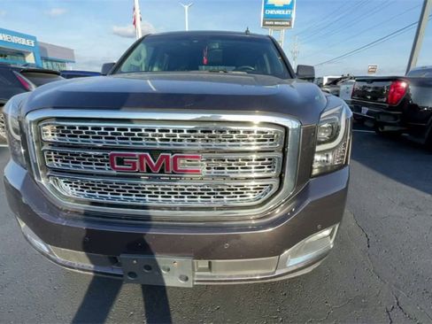 Used 2015 GMC Yukon SLT image 3