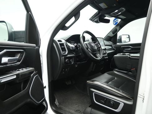Used 2023 RAM 1500 Laramie image 8