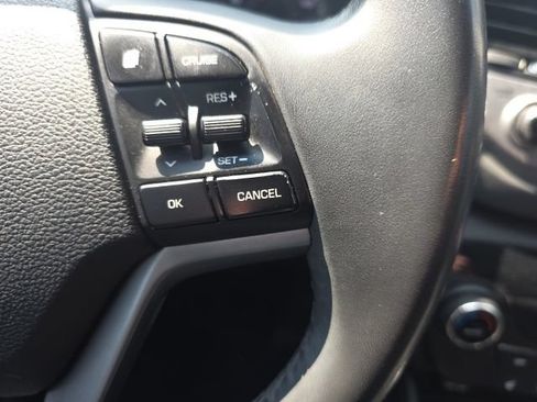 Used 2016 Hyundai Tucson Limited AWD/4WD image 17