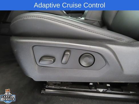 Used 2025 Chevrolet Colorado Trail Boss AWD/4WD image 12