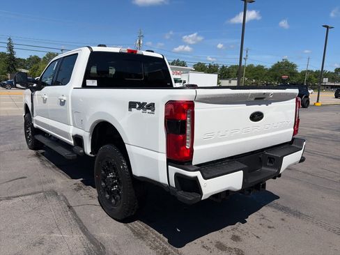New 2026 Ford F350 Lariat w/ Black Appearance Package AWD/4WD image 9