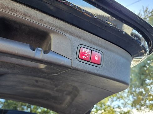 Used 2020 Mercedes-Benz GLE 450 4MATIC image 42