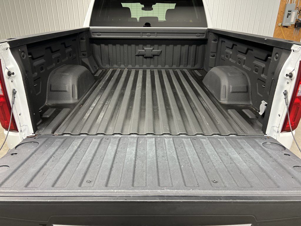 Certified 2024 Chevrolet Silverado 1500 RST w/ Protection Package AWD/4WD image 12