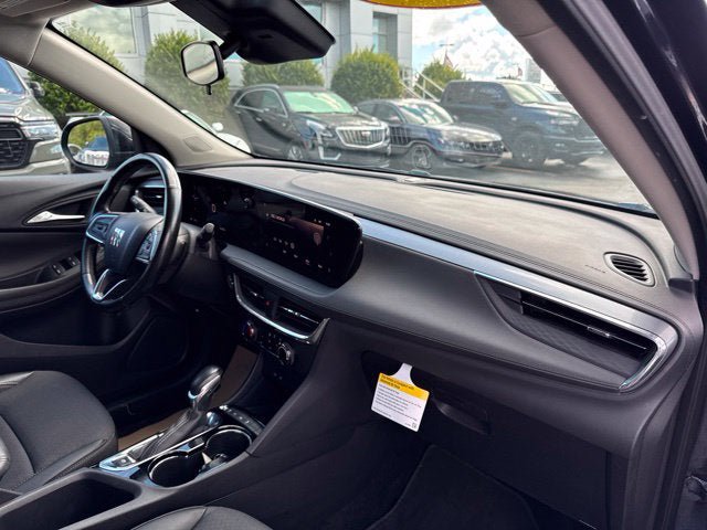 Used 2025 Buick Encore GX Preferred w/ Comfort Package AWD/4WD image 27