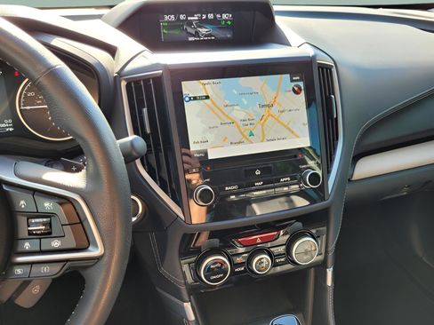 Used 2023 Subaru Forester Limited image 18