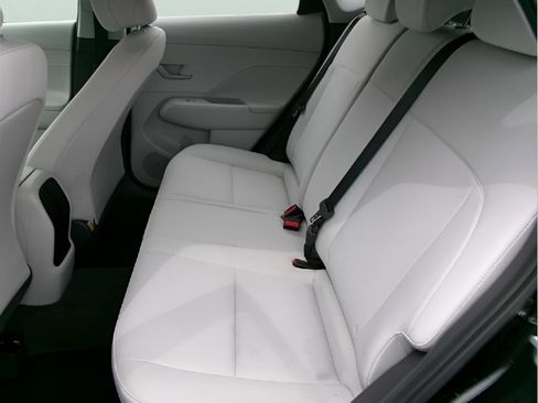 Used 2026 Hyundai Kona SE FWD image 10