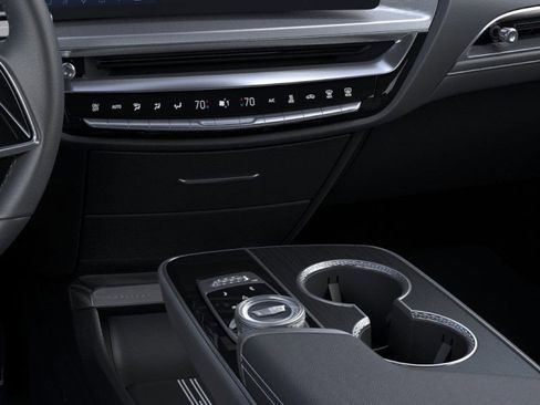 New 2025 Cadillac Lyriq Sport image 24