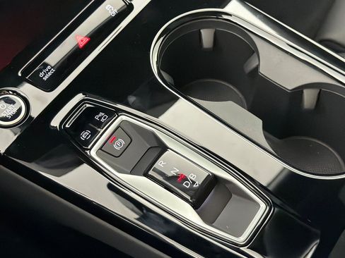 New 2027 Audi A6 e-tron Premium Plus AWD/4WD image 20