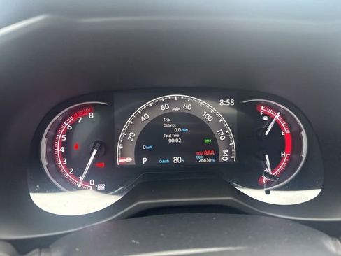 Used 2024 Toyota RAV4 XLE w/ Convenience Package FWD image 14