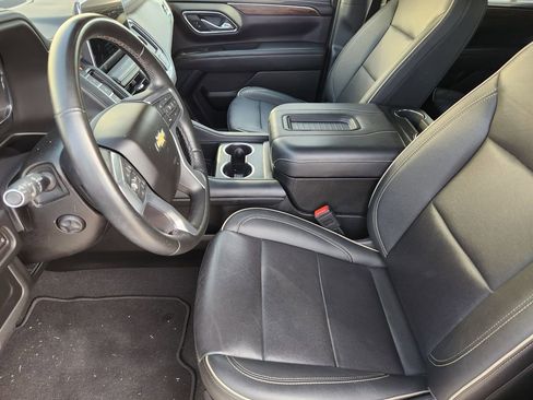 Used 2024 Chevrolet Tahoe Premier RWD image 10