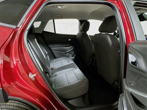 Used 2024 Chevrolet Trax LS image 23