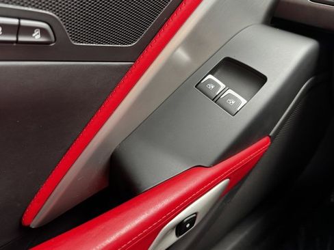 Used 2015 Chevrolet Corvette Z06 w/ 3LZ Preferred Equipment Group image 27