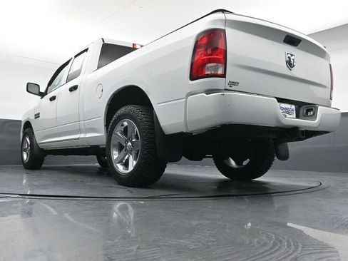 Used 2018 RAM 1500 Express w/ Express Value Package AWD/4WD image 30