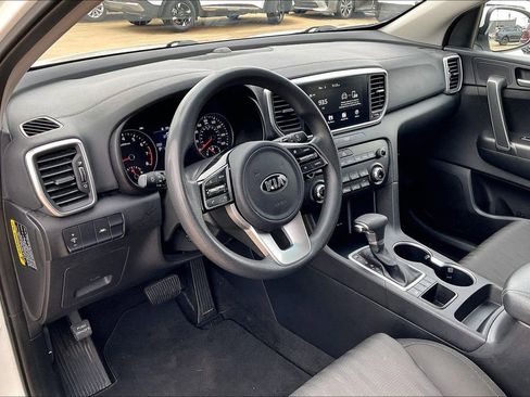 Certified 2021 Kia Sportage LX image 13