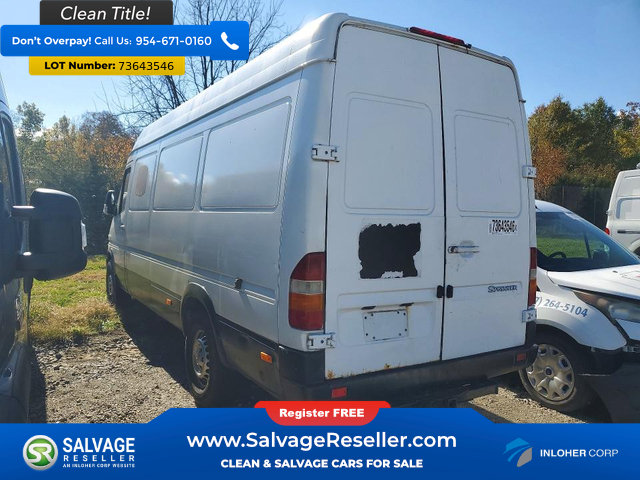 Used 2005 Dodge Sprinter 2500 w/ Window Group I RWD image 3