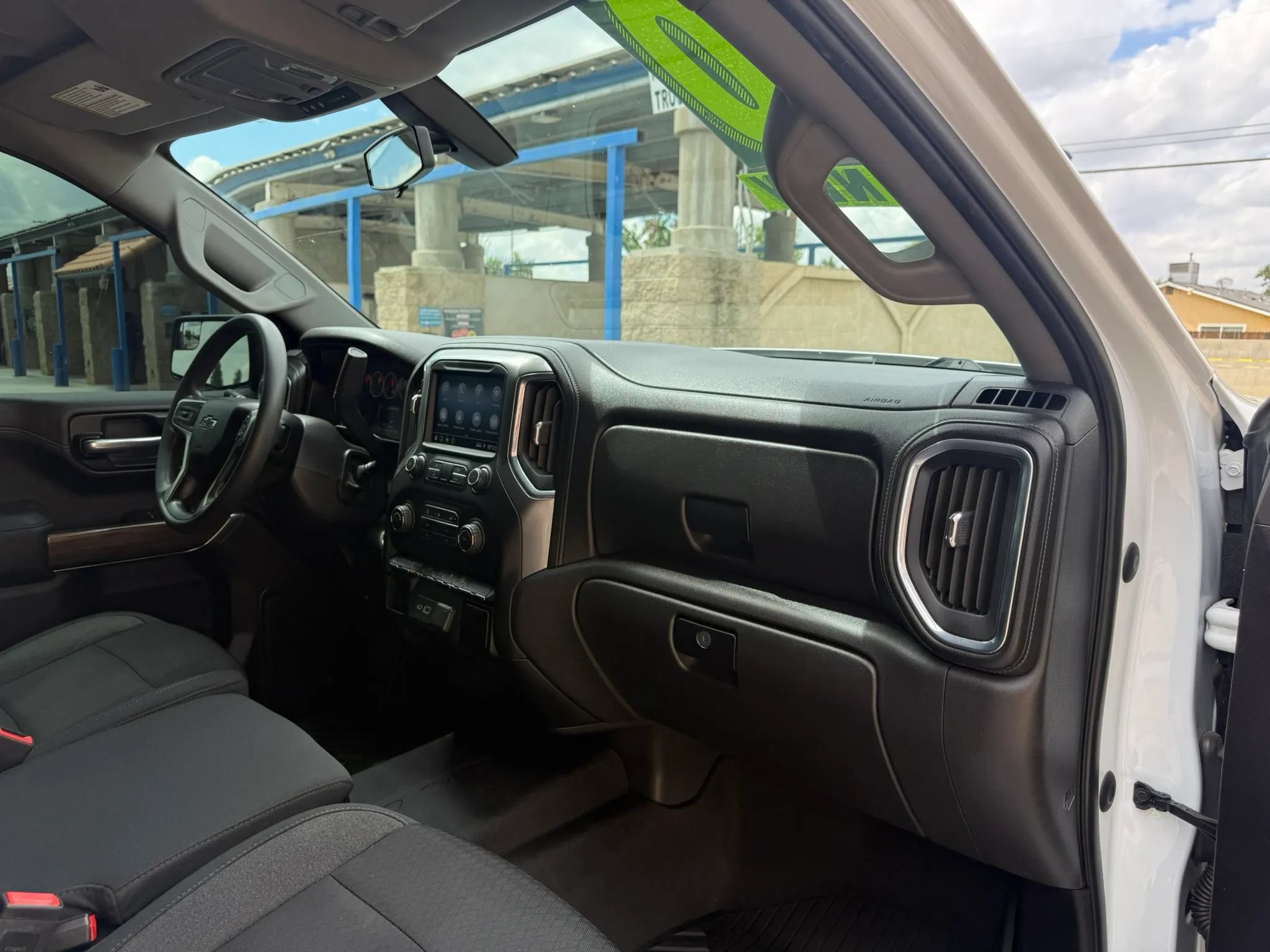 Used 2020 Chevrolet Silverado 1500 RST AWD/4WD image 21