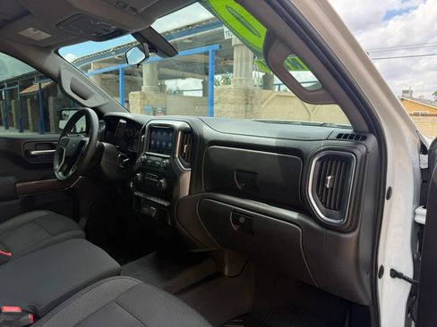 Used 2020 Chevrolet Silverado 1500 RST AWD/4WD image 21